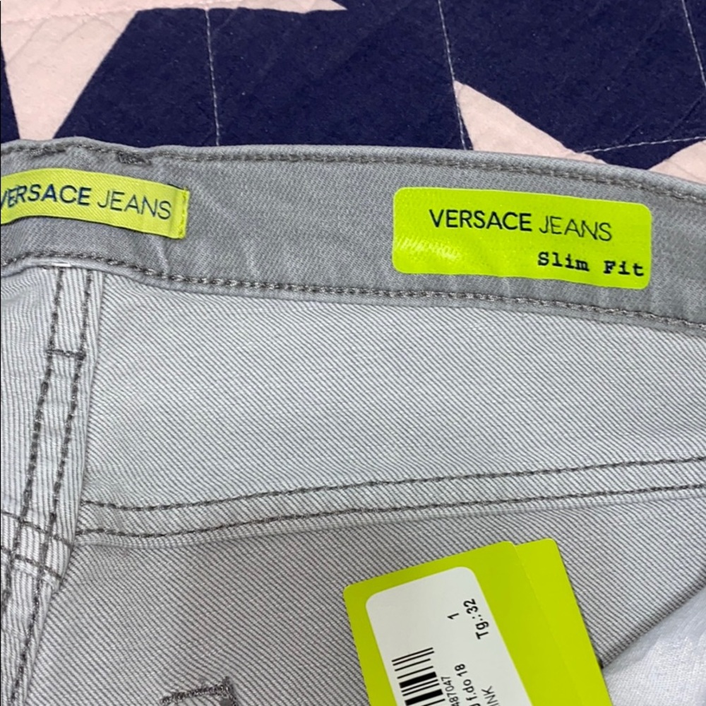 VERSACE JEANS ๐ - Picture 11 of 15
